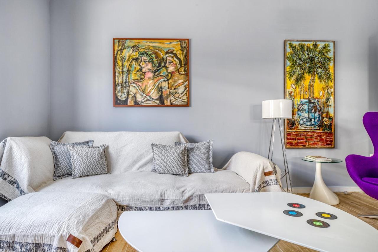 Spacious Flat With Courtyard And Private Parking! Aten Exteriör bild