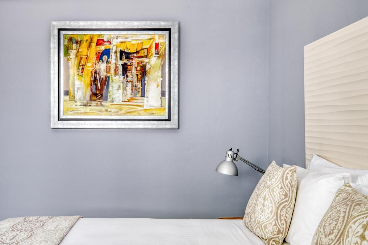 Spacious Flat With Courtyard And Private Parking! Aten Exteriör bild