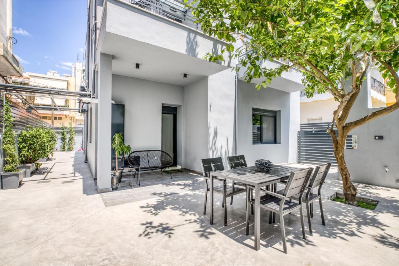 Spacious Flat With Courtyard And Private Parking! Aten Exteriör bild