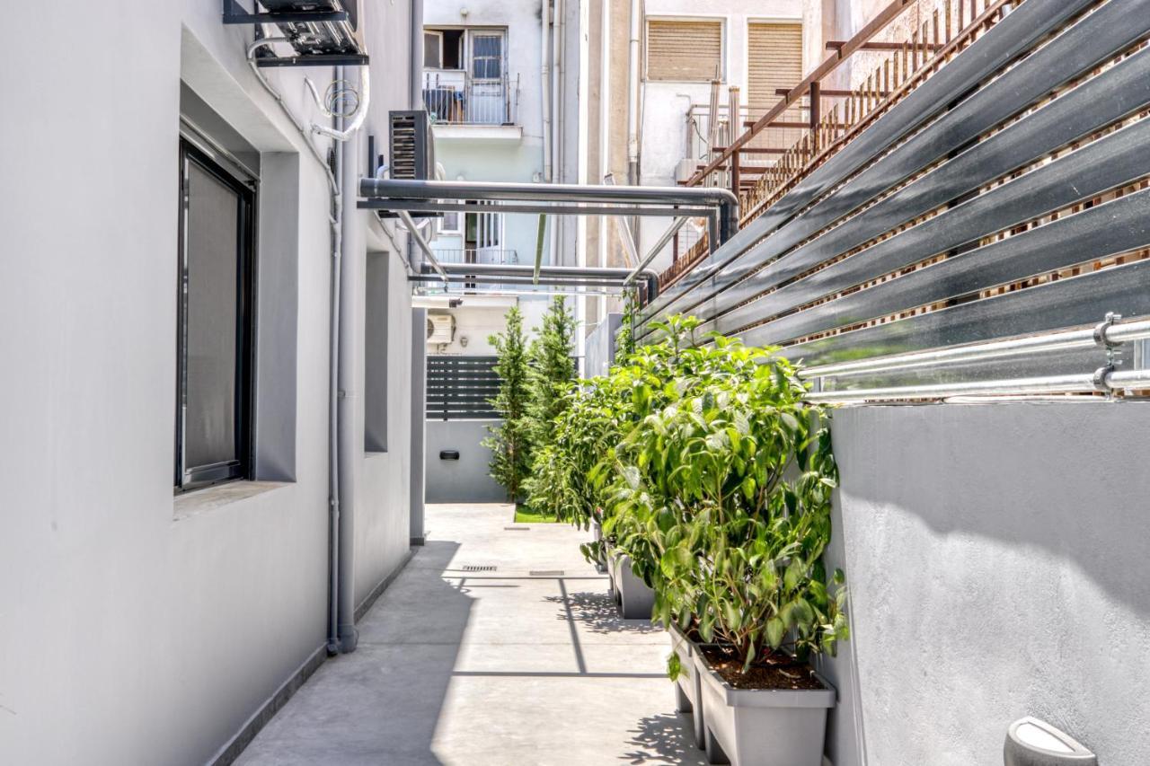 Spacious Flat With Courtyard And Private Parking! Aten Exteriör bild
