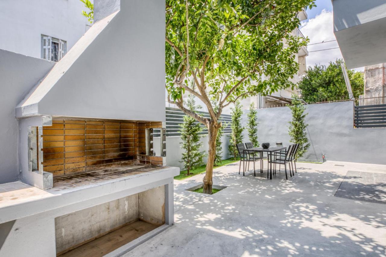 Spacious Flat With Courtyard And Private Parking! Aten Exteriör bild